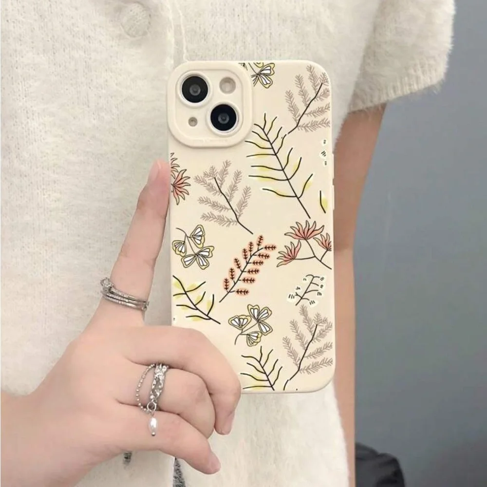 ⚠️Clearance iPhone 14 Pro/Pro Max Beige Leaf Pattern Phone Case - Picture 2 of 4